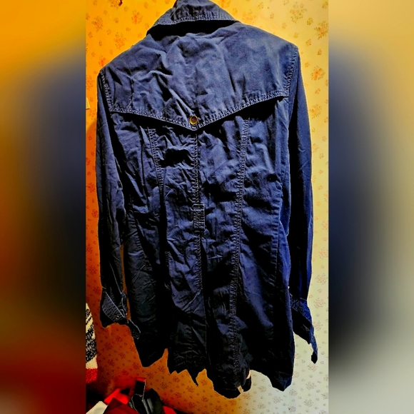 Jacket - Picture 3 of 3